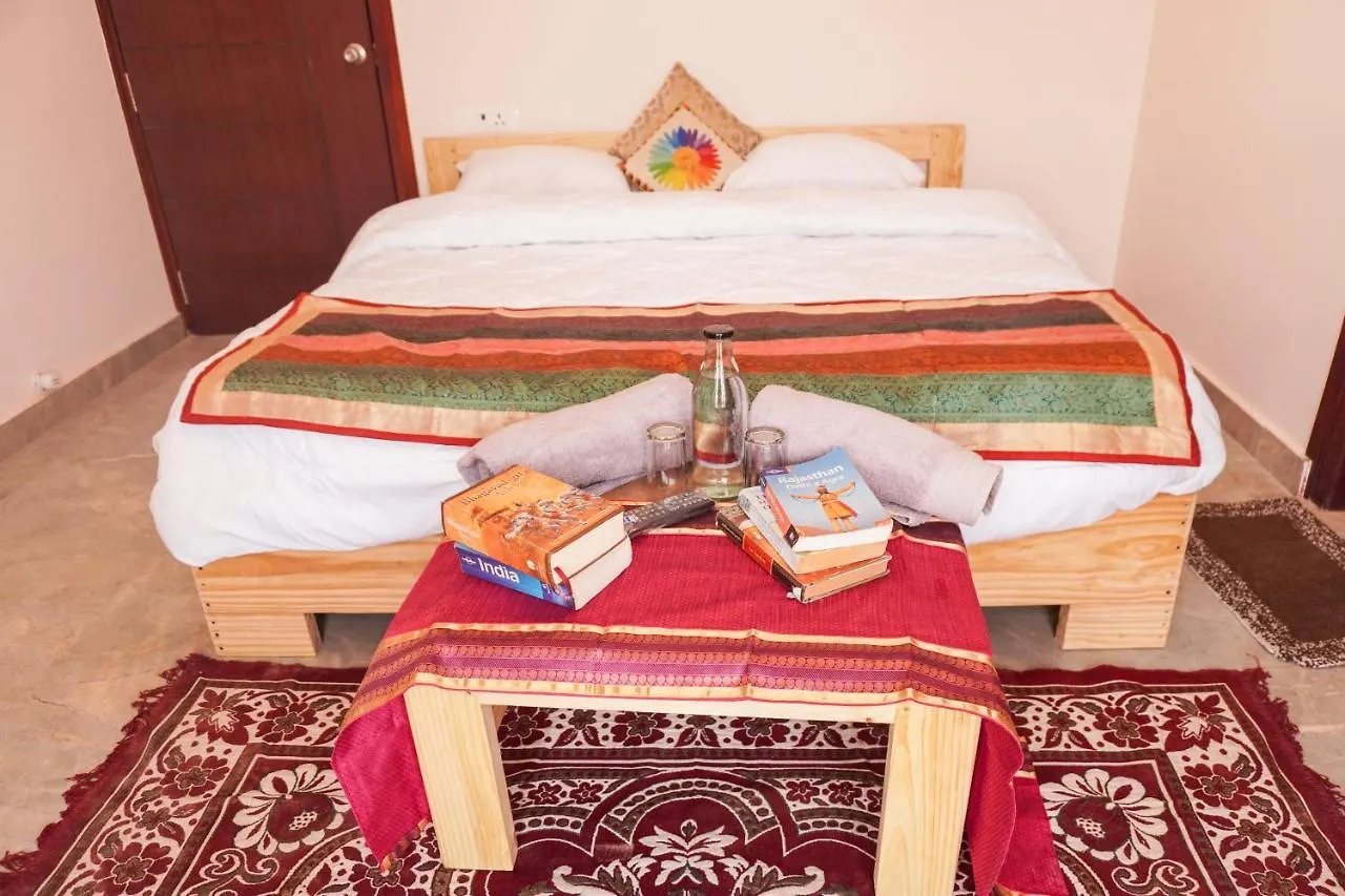 Stay Inn Kailasha - Lift,Parking,Kitchen And All Modern Facilities Varanasi 0*,