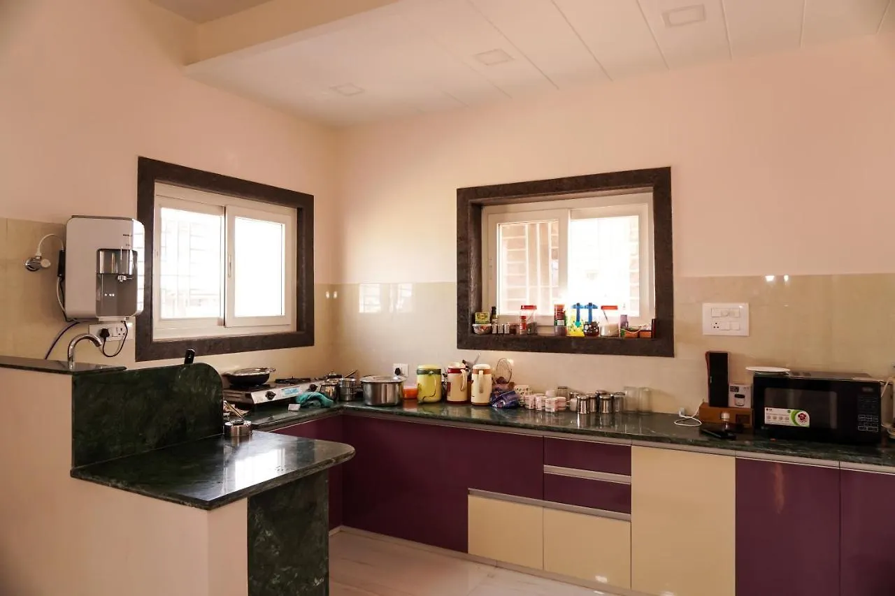 Stay Inn Kailasha - Lift,Parking,Kitchen And All Modern Facilities Varanasi Hotel